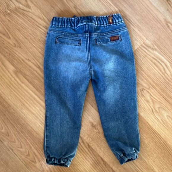 7 FOR ALL MANKIND SIZE 24 MONTHS - Picture 4 of 5